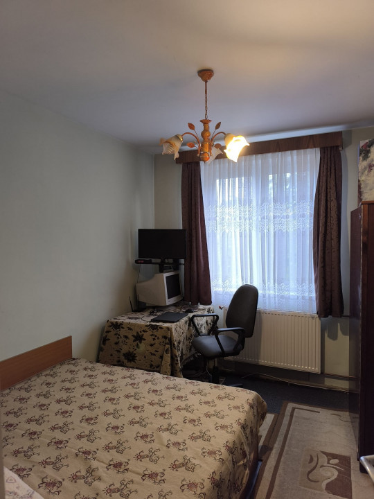 Apartament 3 camere, Rogerius, Str. Transilvaniei nr 6 Bl J1 etj 4.