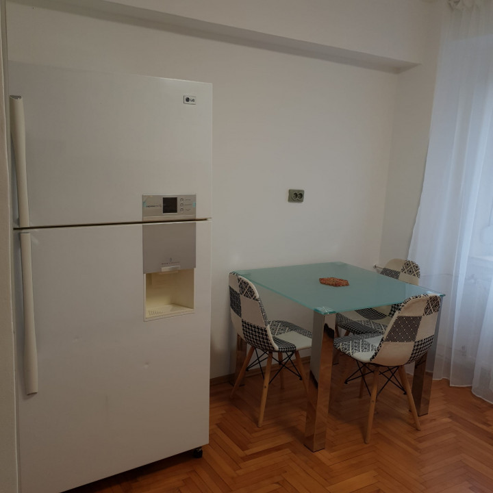 Apartament 4 camere, Nufarul Str. C-tin Notara