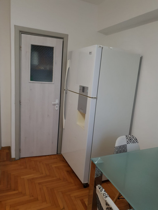 Apartament 4 camere, Nufarul Str. C-tin Notara