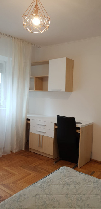 Apartament 4 camere, Nufarul Str. C-tin Notara