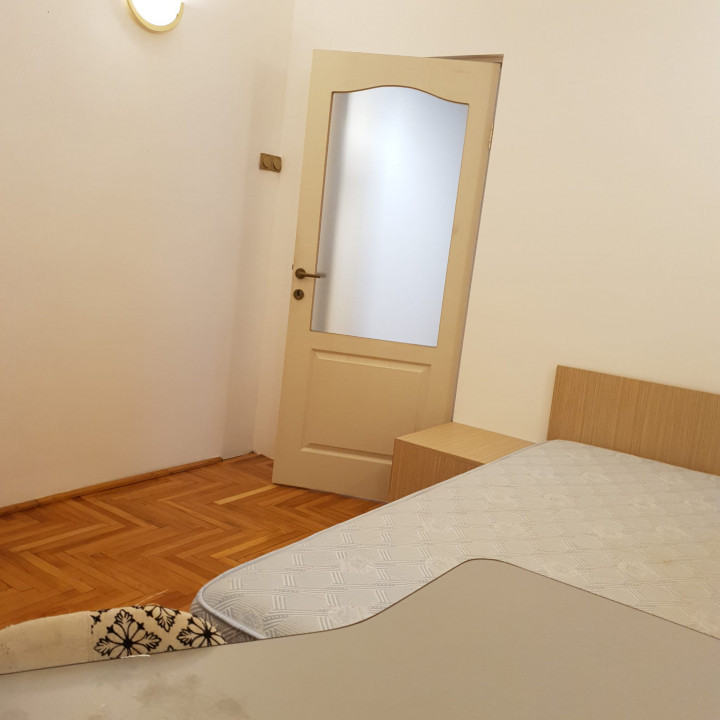 Apartament 4 camere, Nufarul Str. C-tin Notara