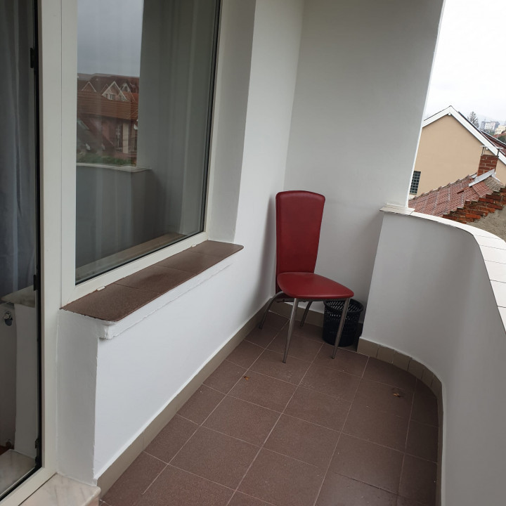 Apartament 4 camere, Nufarul Str. C-tin Notara