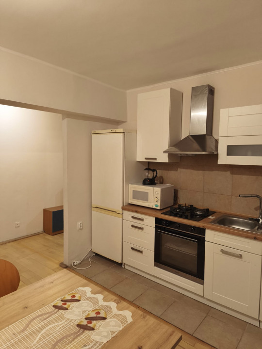 Apartament 3 camere, Central, Str. Dimitrie Cantemir, bloc CICERO