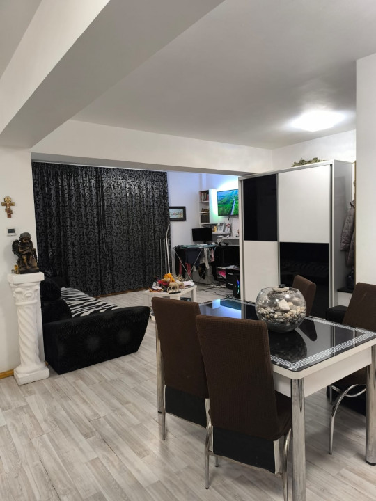 Apartament 3 camere, la un bloc nou cu 2 etaje, in Grigorescu