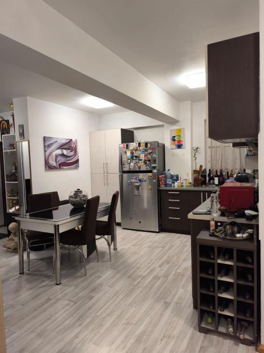 Apartament 3 camere, la un bloc nou cu 2 etaje, in Grigorescu