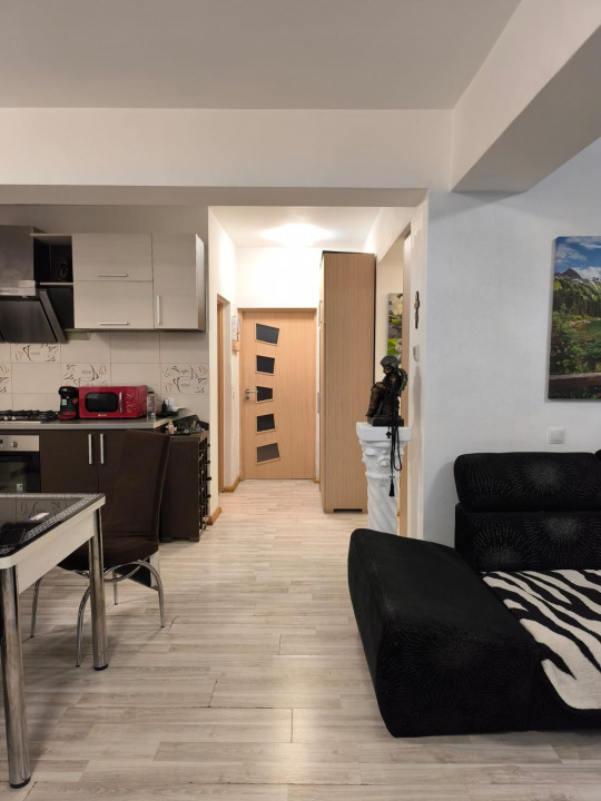 Apartament 3 camere, la un bloc nou cu 2 etaje, in Grigorescu