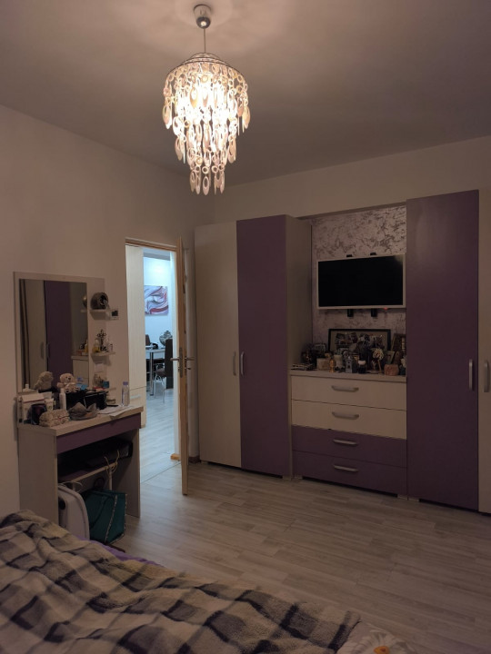 Apartament 3 camere, la un bloc nou cu 2 etaje, in Grigorescu