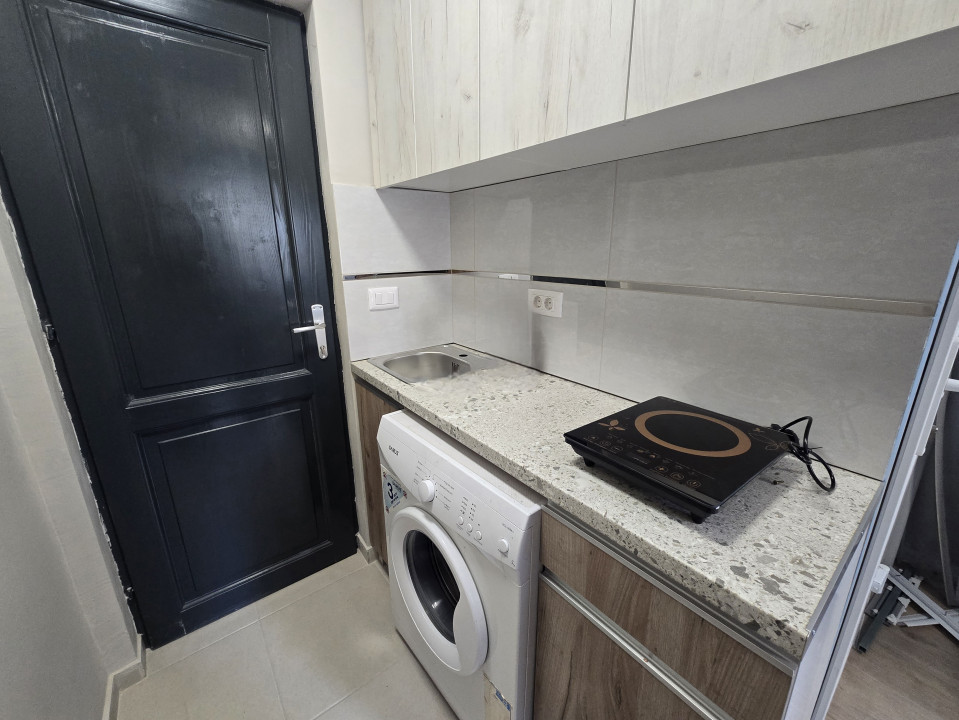 Ultima bucata | Garsoniera 12mp renovata total | Etaj 1 | str. Aluminei