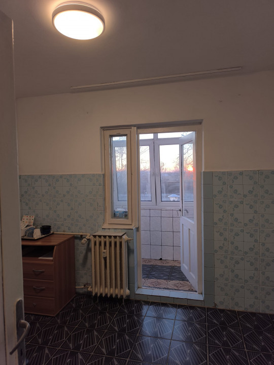 Apartament 3 camere, PB, Iosia, Str. Ovidiu Densuseanu