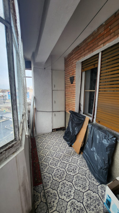 Apartament  3 camere, tip C, etaj 2/8, Bulevardul Decebal