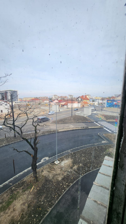 Apartament  3 camere, tip C, etaj 2/8, Bulevardul Decebal