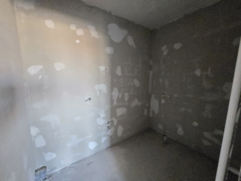 Apartament 4 camere K, bloc NOU - zona Salca - Universitatii