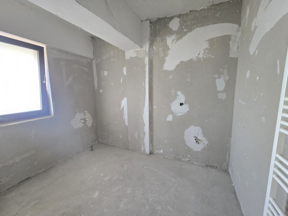 Apartament 4 camere K, bloc NOU - zona Salca - Universitatii