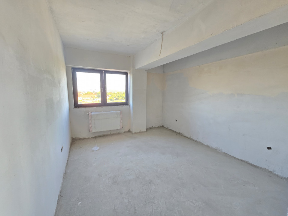 Apartament 4 camere K, bloc NOU - zona Salca - Universitatii