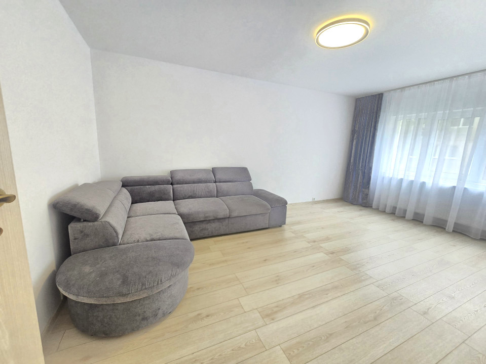 PB 3 camere PB, 72 mp | parter | renovat complet – Rogerius, str Milcovului