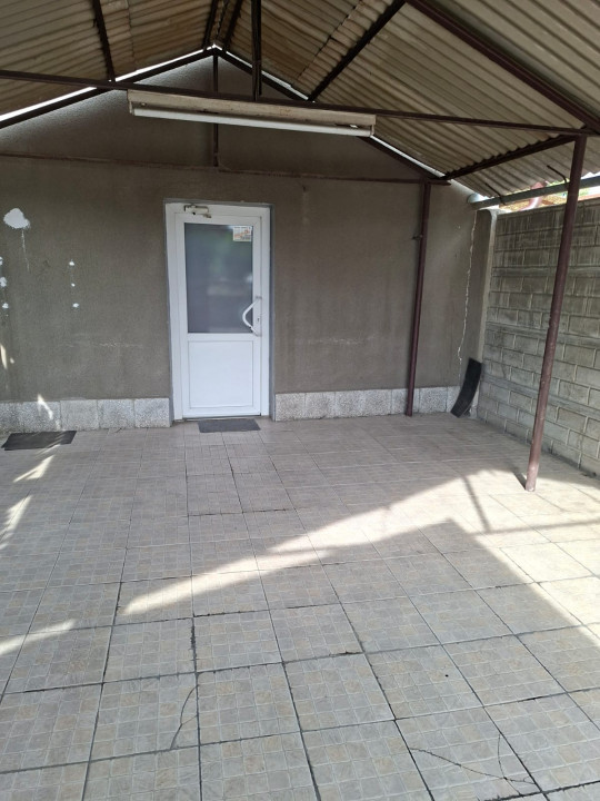 Spatiu comercial cu terasa, zona Oncea