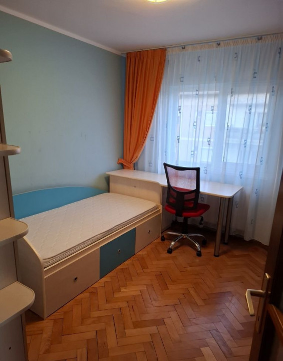 Apartament PB 3 camere - Rogerius, str. M. Sadoveanu