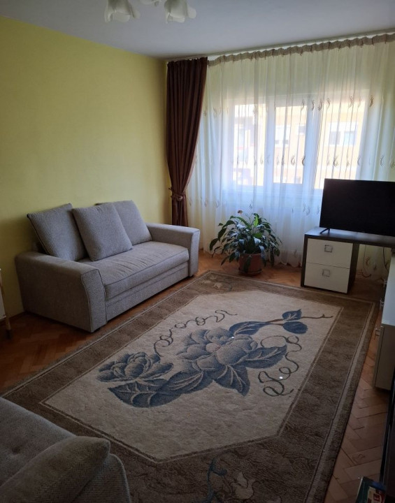 Apartament PB 3 camere - Rogerius, str. M. Sadoveanu