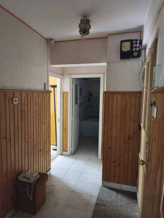 Apartament 3 camere, Str. Louis Pasteur, langa Spitalul Jud,