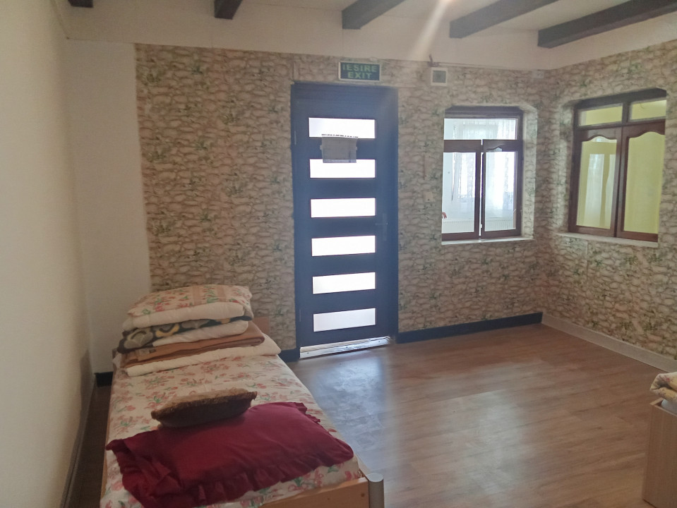 Casa Sacadat, Str. Principala