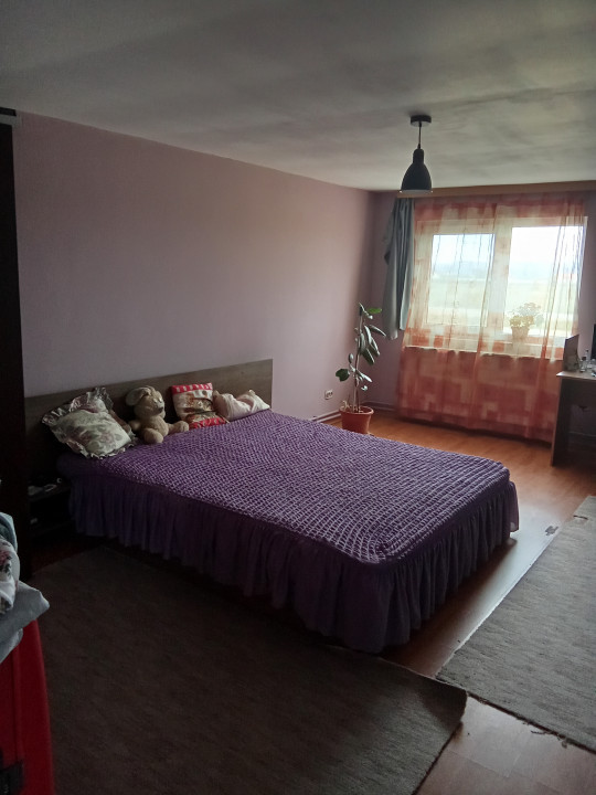 Casa Sacadat, Str. Principala