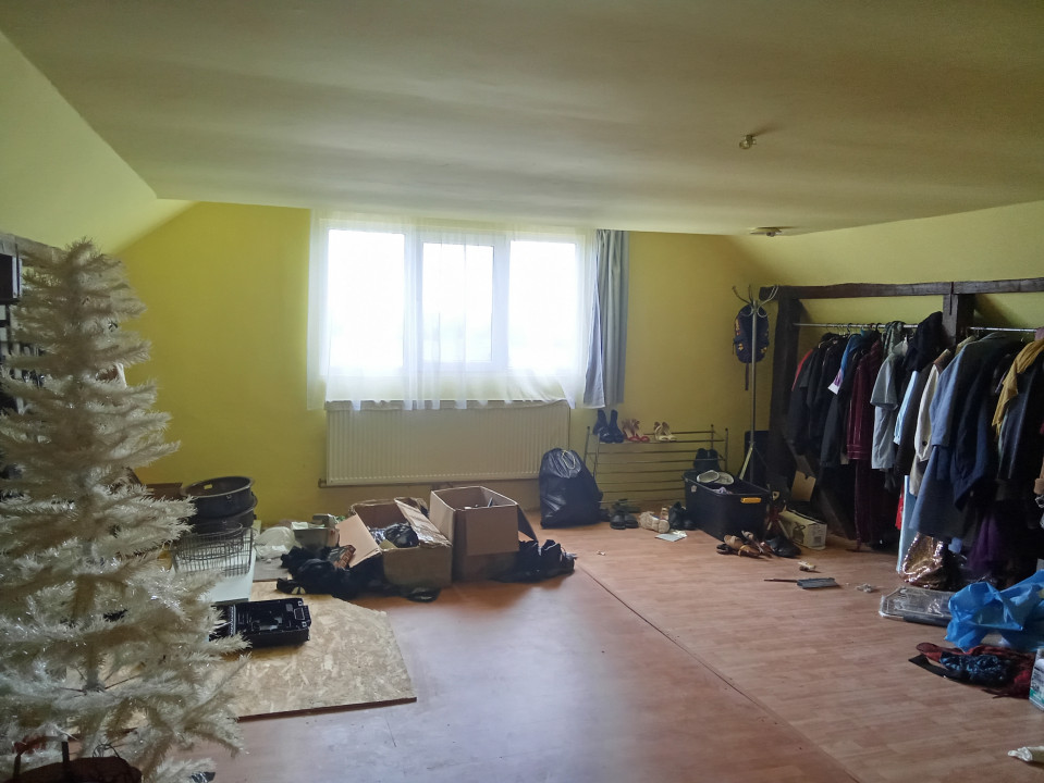 Casa Sacadat, Str. Principala