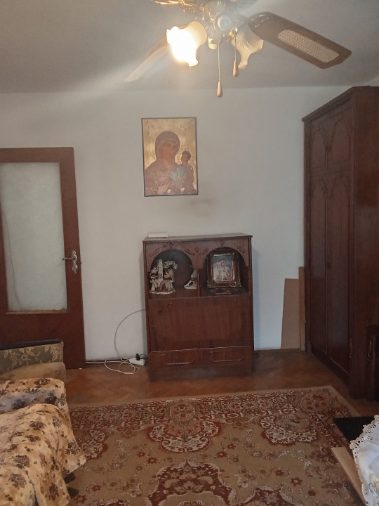 Apartament 3 camere, Cantemir, Str. Apateului