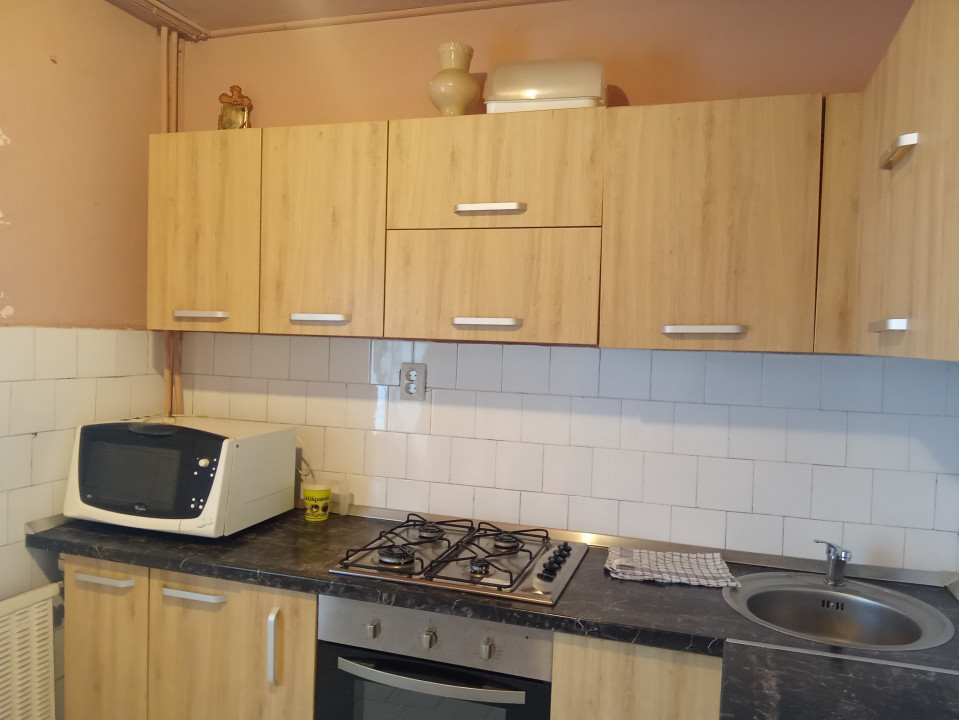 Apartament 3 camere, Cantemir, Str. Apateului