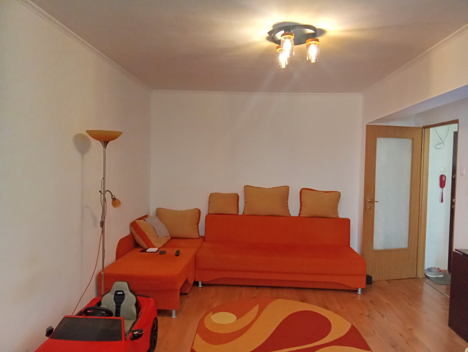 Apartament 3 camere, Decebal, Str. Bulevardul Dacia