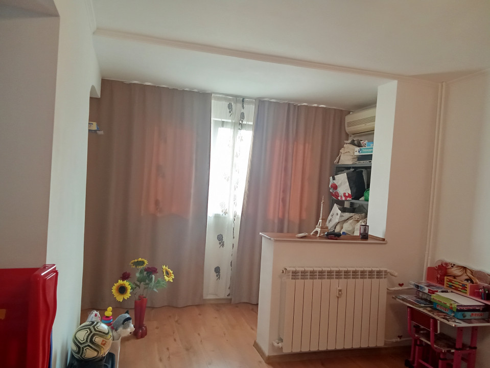 Apartament 3 camere, Decebal, Str. Bulevardul Dacia