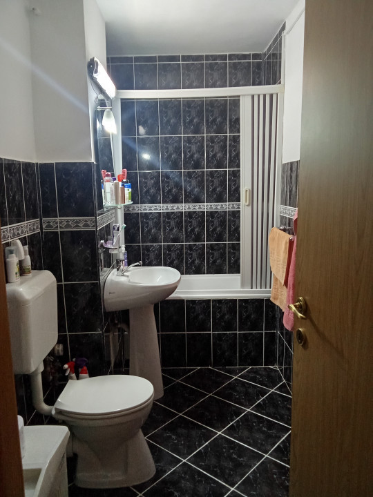 Apartament 3 camere, Decebal, Str. Bulevardul Dacia