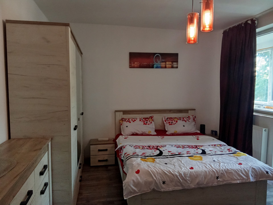 Apartament 2 camere modificat cu 3 camere, Rogerius,Bloc Reabilitat Str. Sovata