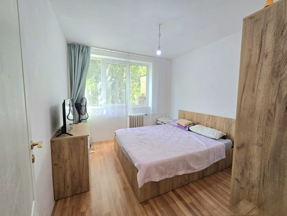 3 camere | decomandat | cartier Decebal | Str. Splaiul Crisanei