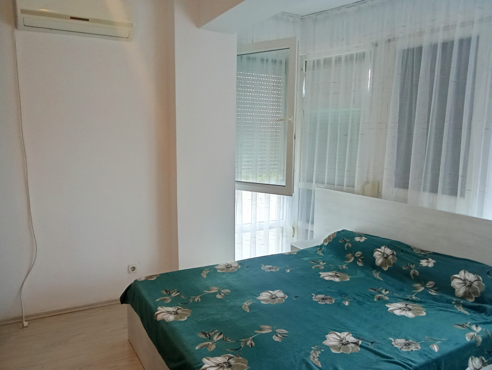 Apartament 3 camere, Nufarul, Str. Piata Nucetului