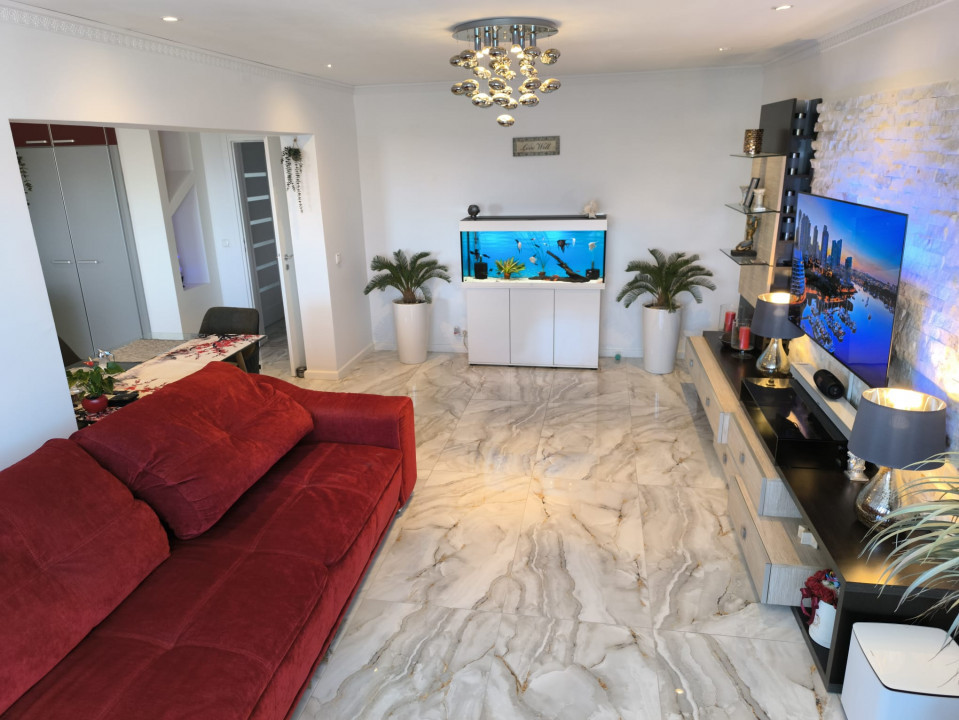 Apartament 3 camere, Rogerius, str Corneliu Coposu