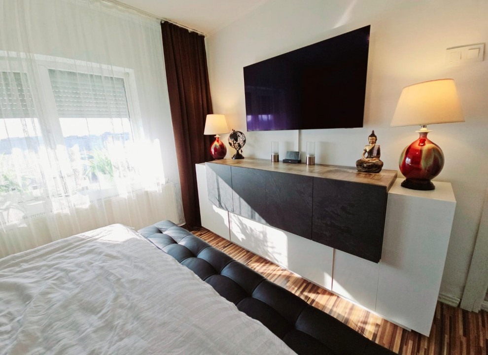 Apartament 3 camere, Rogerius, str Corneliu Coposu
