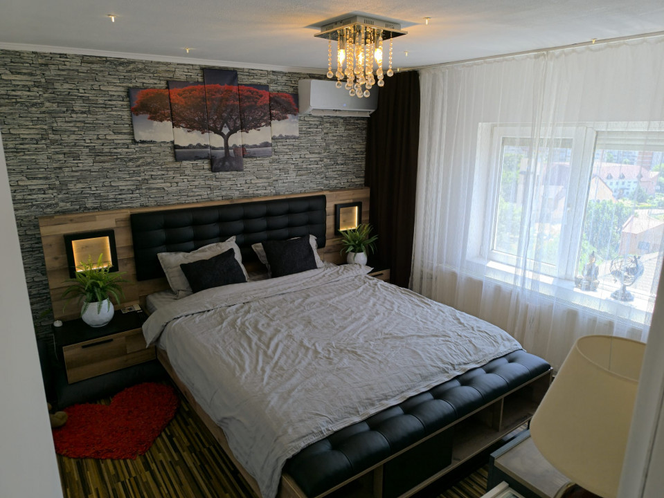 Apartament 3 camere, Rogerius, str Corneliu Coposu