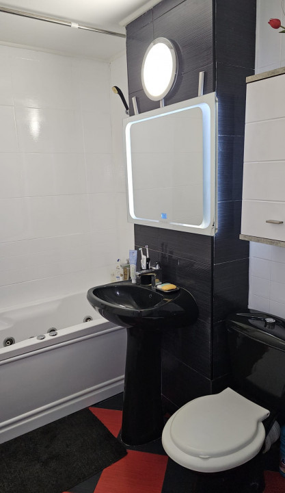 Apartament 3 camere, Rogerius, str Corneliu Coposu
