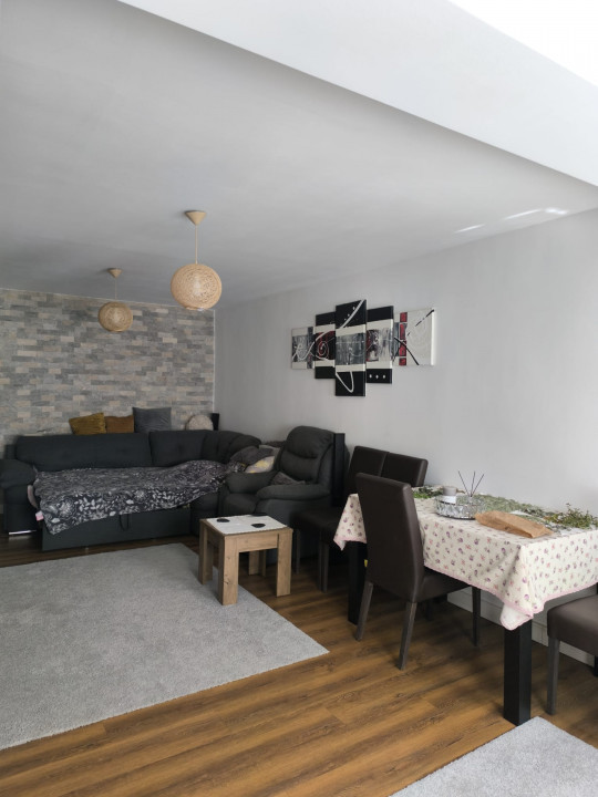 Apartament 3 camere, situata central Str. Cuza voda