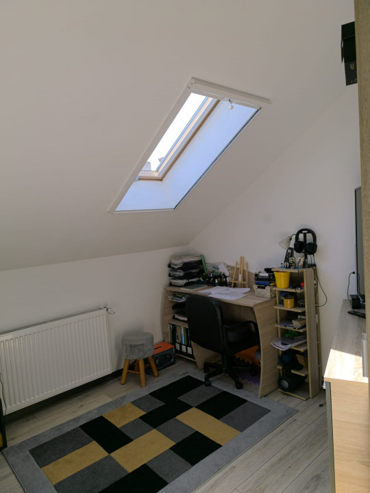 Apartament 3 camere, situata central Str. Cuza voda