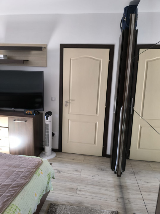 Apartament 3 camere, situata central Str. Cuza voda