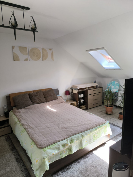 Apartament 3 camere, situata central Str. Cuza voda