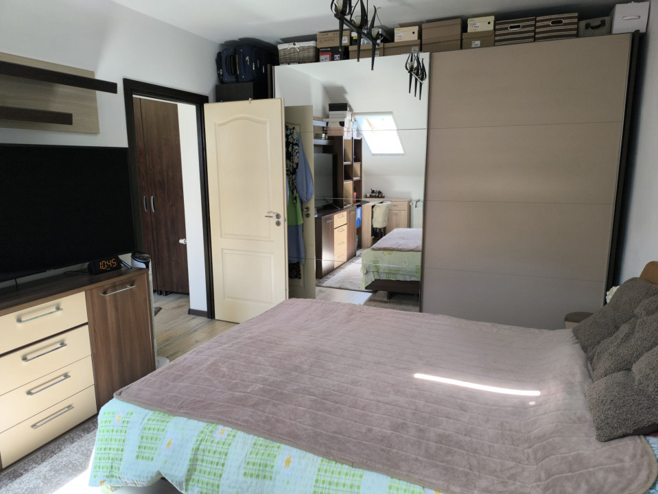 Apartament 3 camere, situata central Str. Cuza voda