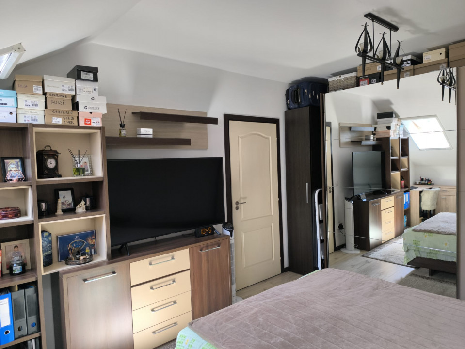 Apartament 3 camere, situata central Str. Cuza voda