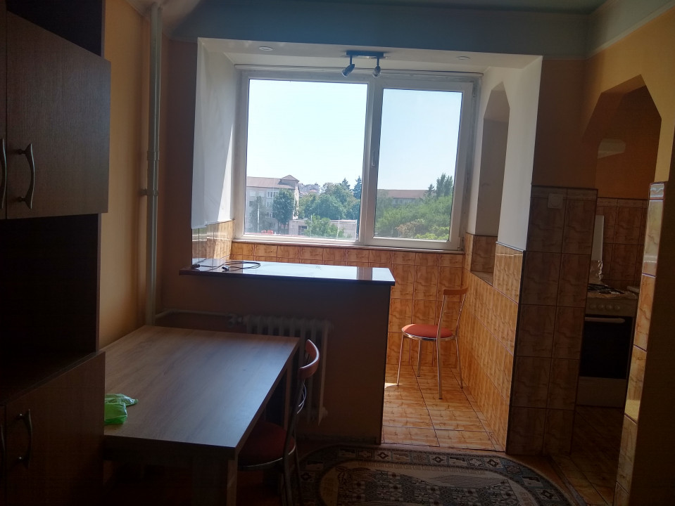 Apartament 1 camera, Rogerius Bloc cu 2 lifturi, Str. Aluminei