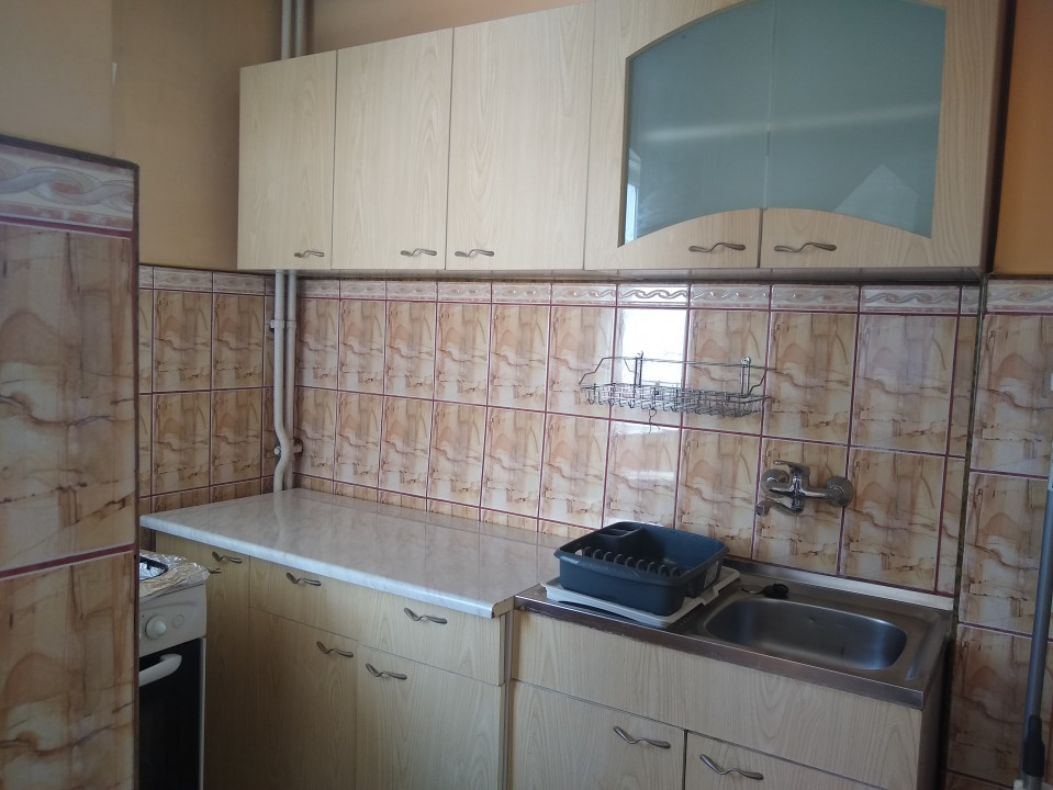 Apartament 1 camera, Rogerius Bloc cu 2 lifturi, Str. Aluminei