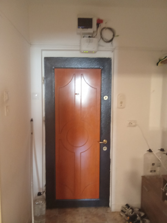 Apartament 1 camera, Bloc cu 2 lifturi Rogerius, Str. Aluminei