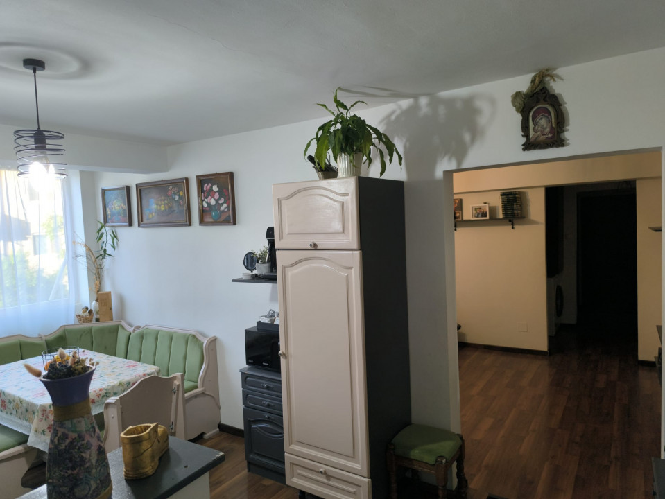 Apartament 3 camere, Rogerius, Str. Corneliu Coposu