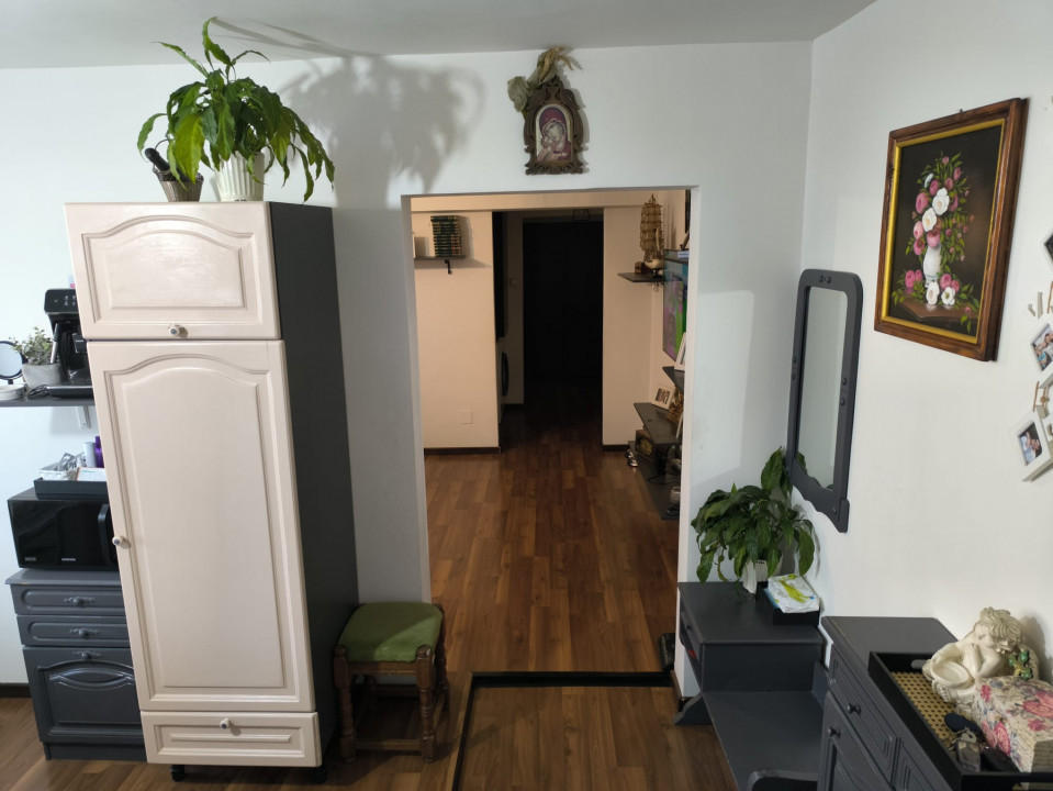 Apartament 3 camere, Rogerius, Str. Corneliu Coposu