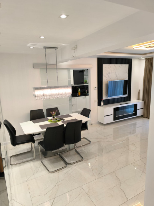 Apartament 2 camere, Decebal, Str. Onestilor 25, bl T 3